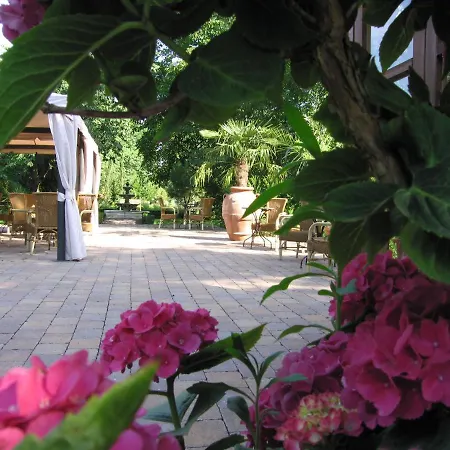 Hotel-restaurant Haus Nicklass 3* Ingelfingen