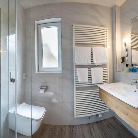 Hotel Hotel-restaurant Haus Nicklass 3*