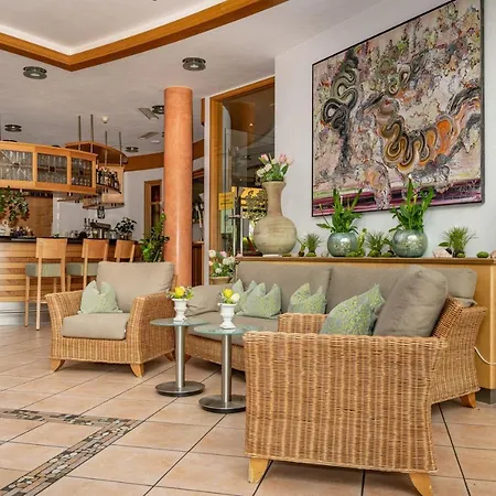 Hotel-restaurant Haus Nicklass 3*