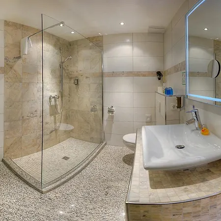 Hotel-restaurant Haus Nicklass 3* Ingelfingen