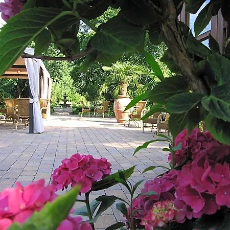 Hotel-restaurant Haus Nicklass Hotel 3*
