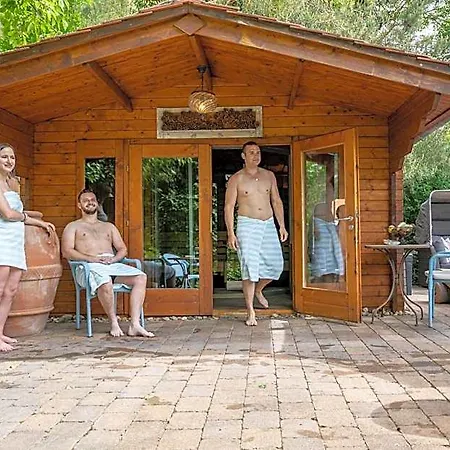Hotel-restaurant Haus Nicklass 3*