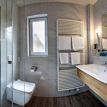 Hotel Hotel-restaurant Haus Nicklass 3*