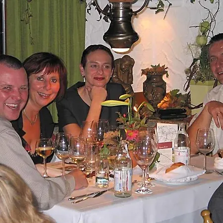 Hotel-restaurant Haus Nicklass Hotel Ingelfingen