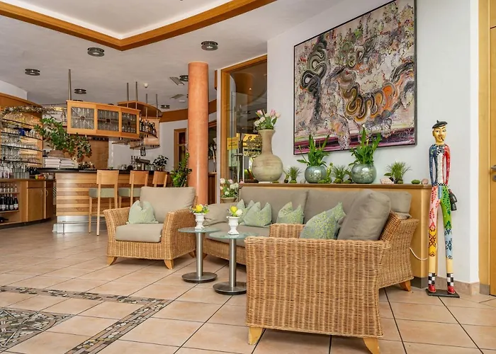 Hotel-restaurant Haus Nicklass 3*